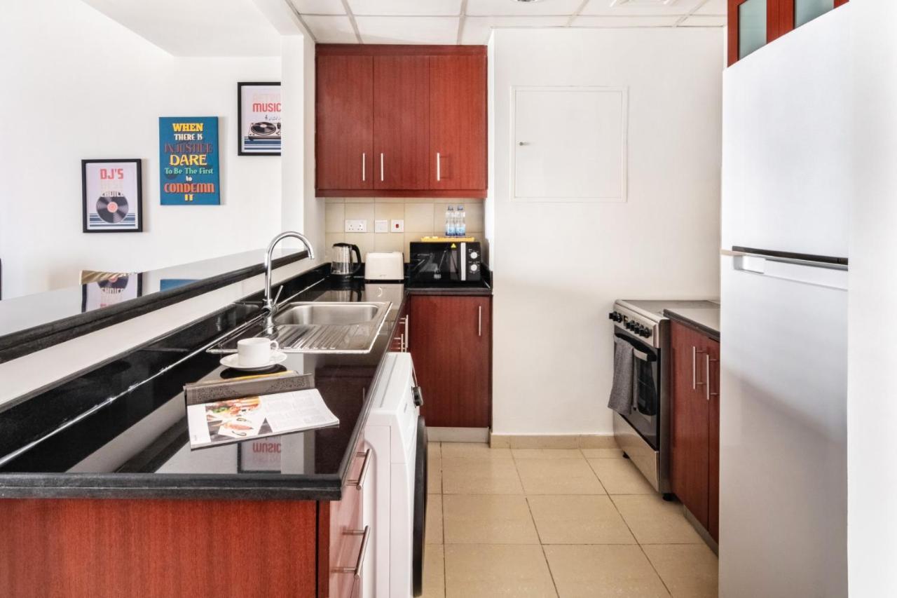 Ferienwohnung Beachfront - Large Studio In Jbr Rimal 4 Dubai Exterior foto