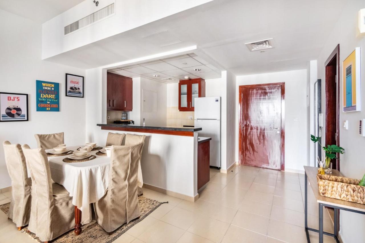 Ferienwohnung Beachfront - Large Studio In Jbr Rimal 4 Dubai Exterior foto